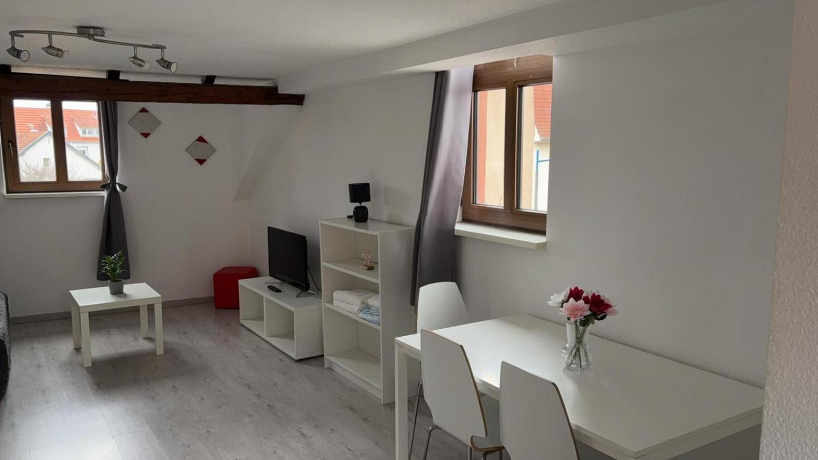 Le Manoir De Cyrielle A 10 Min Du Centre De Strasbourg Apartment